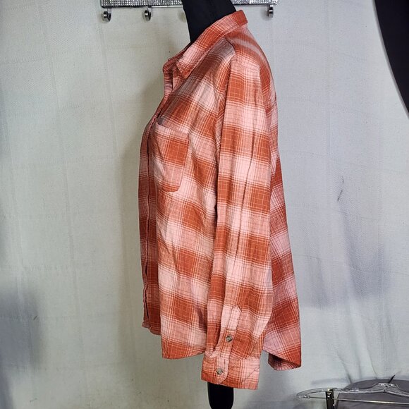 Universal Thread Salmon Pink Plaid LS Flannel Style Recycled Cotton Button Up L - Picture 9 of 16